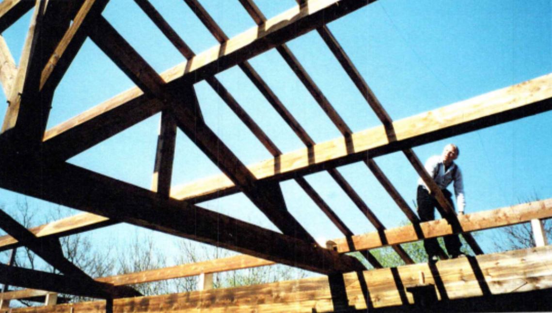 Pose toiture de la grande salle, 1996
